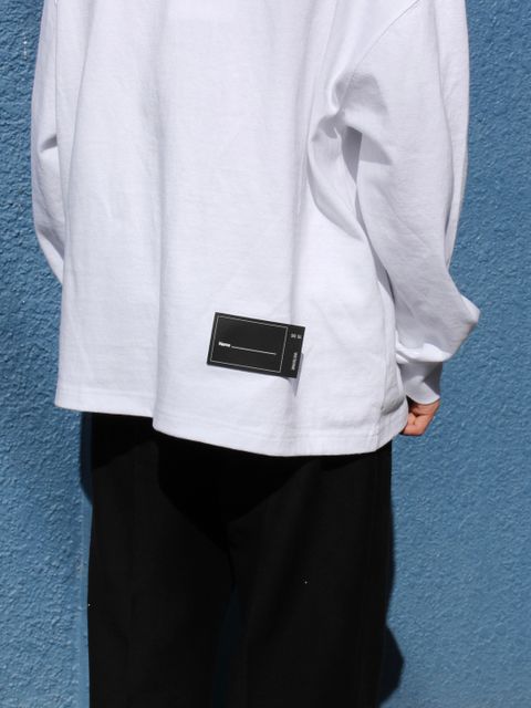 グラフィックTシャツがアクセント!ワークジャケットを使用したストリートコーデ