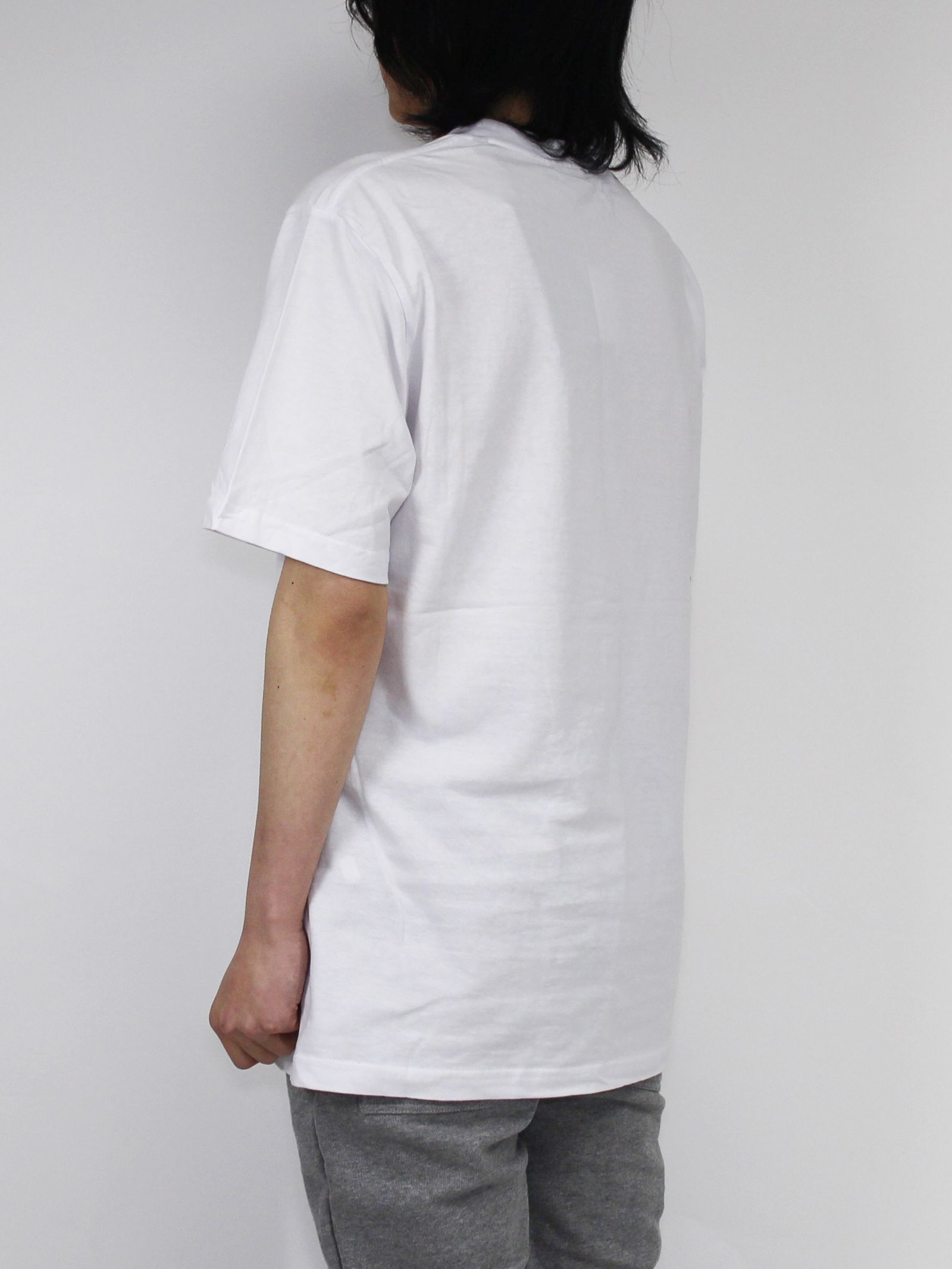 刺繍ロゴ Tシャツ / WHITE T-SHIRT WITH MULTICOLOR LOGO / ホワイト × マルチ
