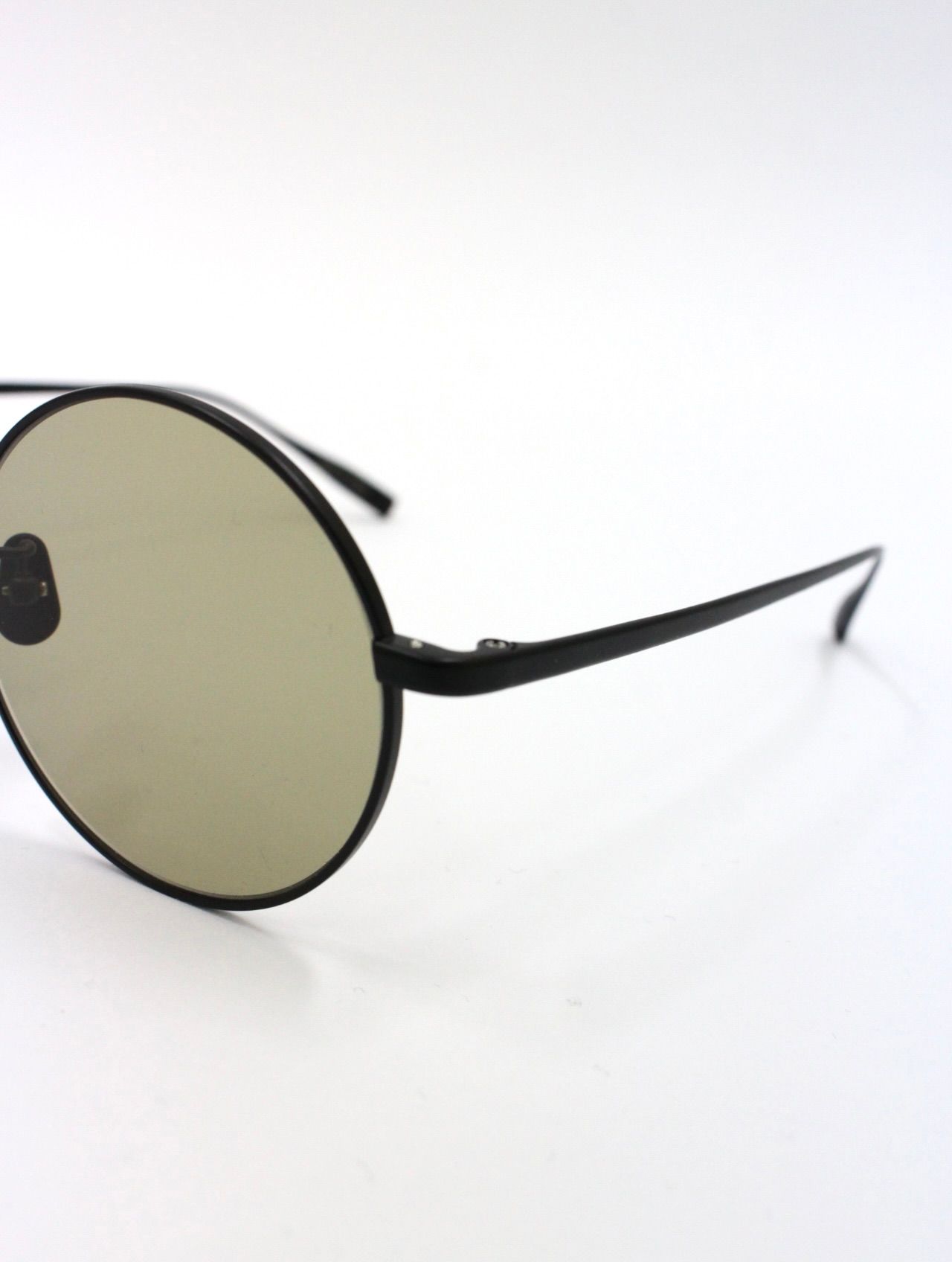 サングラス アイウェア― エイト s / EIGHT s / ブラック×カーキレンズ