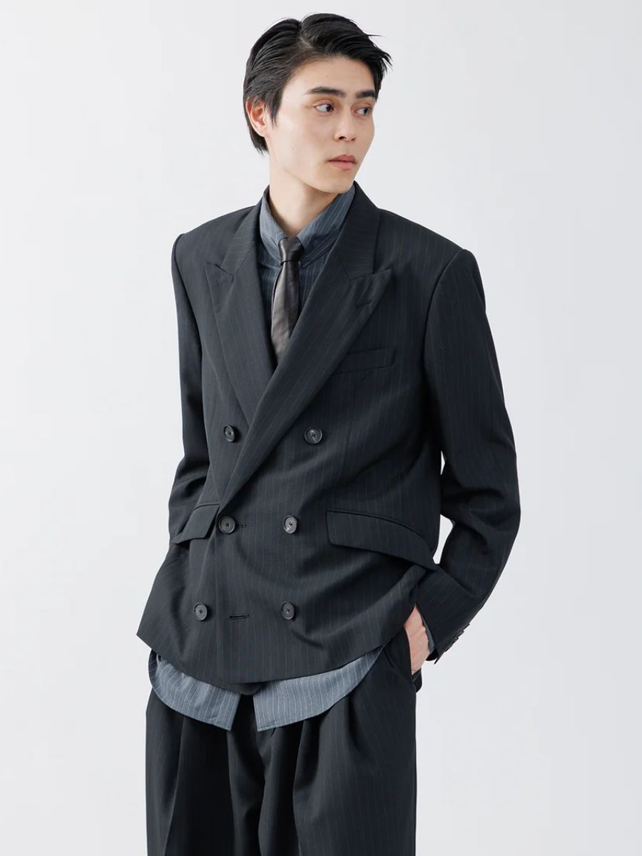 【26AW】  ストライプ ウール ダブルブレステッド ジャケット / STRIPE WOOL DOUBLE BREASTED JACKET .16 / ブラック