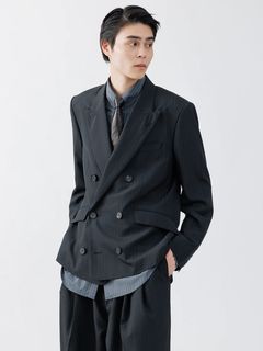 【26AW】  ストライプ ウール ダブルブレステッド ジャケット / STRIPE WOOL DOUBLE BREASTED JACKET .16 / ブラック