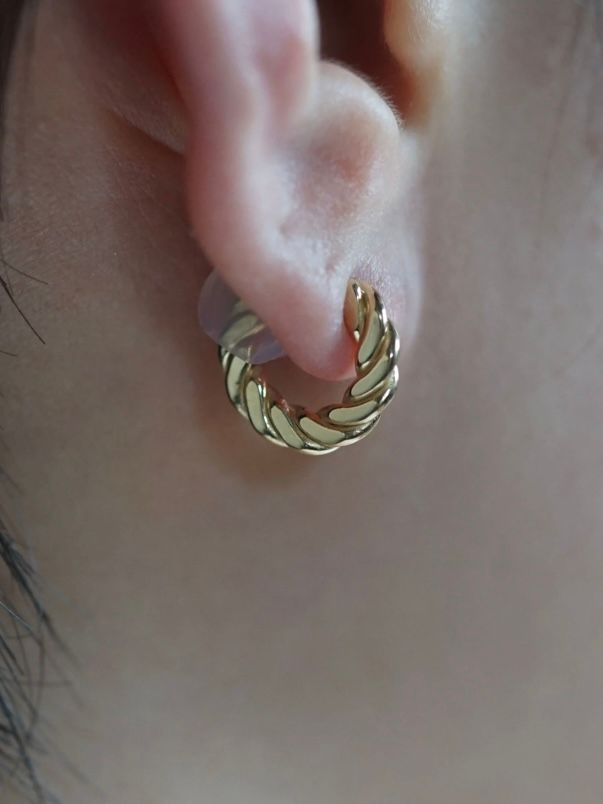 プレス イヤーカフ 片耳 / PRESS EARCUFF (MEDIUM) GP / ゴールド