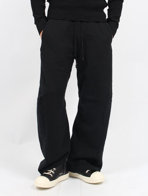 【25SS】3D ツイステッド ラウンジ ワイド パンツ / 3D TWISTED LOUNGE WIDE PANTS / BLACK(ブラック)