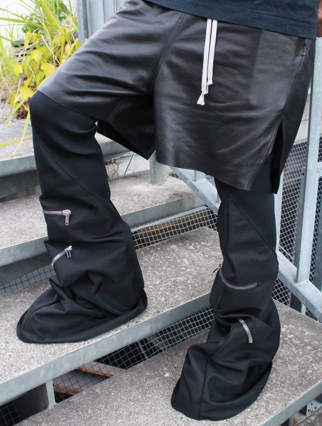 Rick Owens ブラックレザーバングル Rick Owens ブラックレザーバングル Rick Owens（リック
