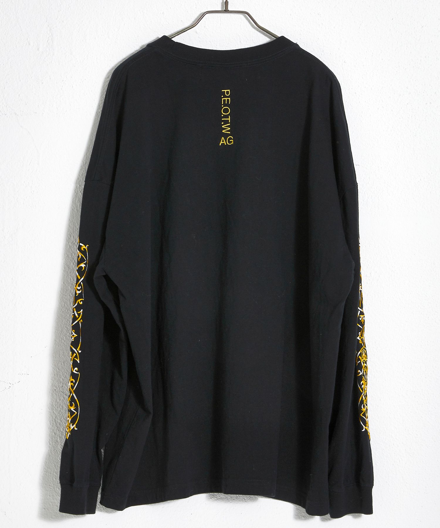 袖刺繍 ドロップショルダー 長袖Tシャツ L/S "embroidery / ブラック