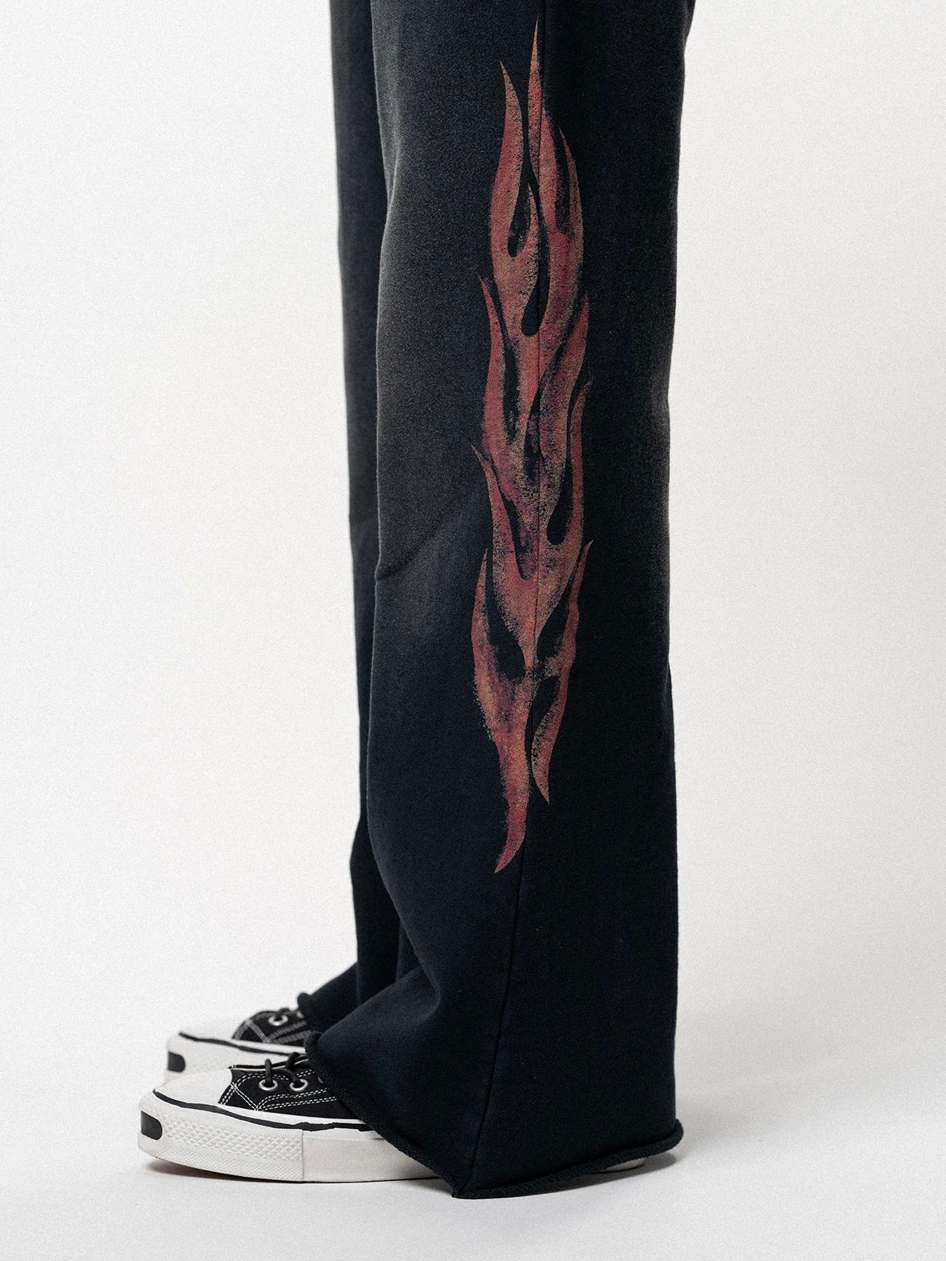 【26SS】クレヨン フレーム ブーツカット スウェットパンツ / "CRAYON FLAME" DISTRESSED BOOTCUT SWEAT PANTS / ブラック