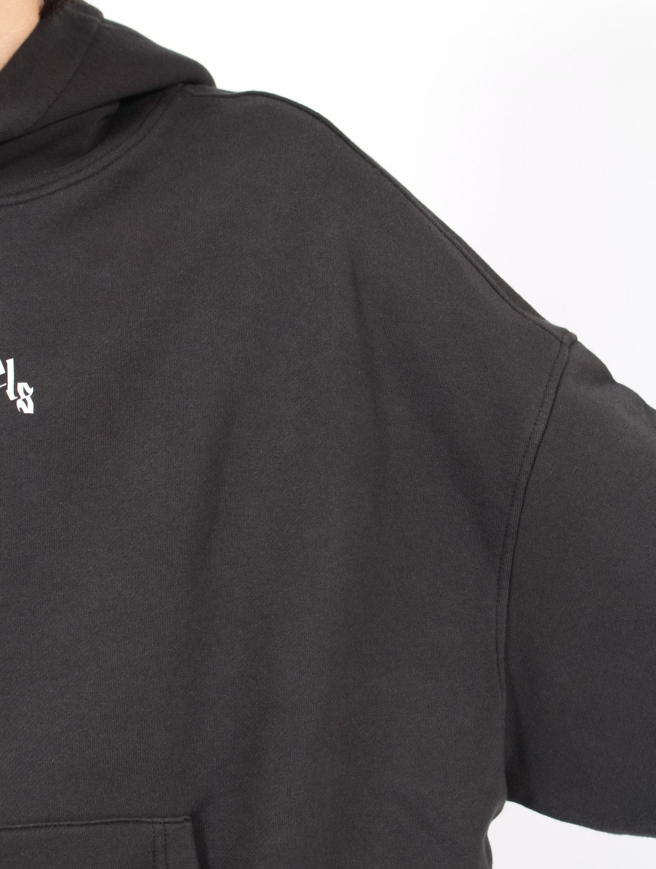 【25AW】バック カーブロゴ ルーズ フーディー パーカー / BACK CURVED LOGO LOOSE HOODY / ブラック×ホワイト