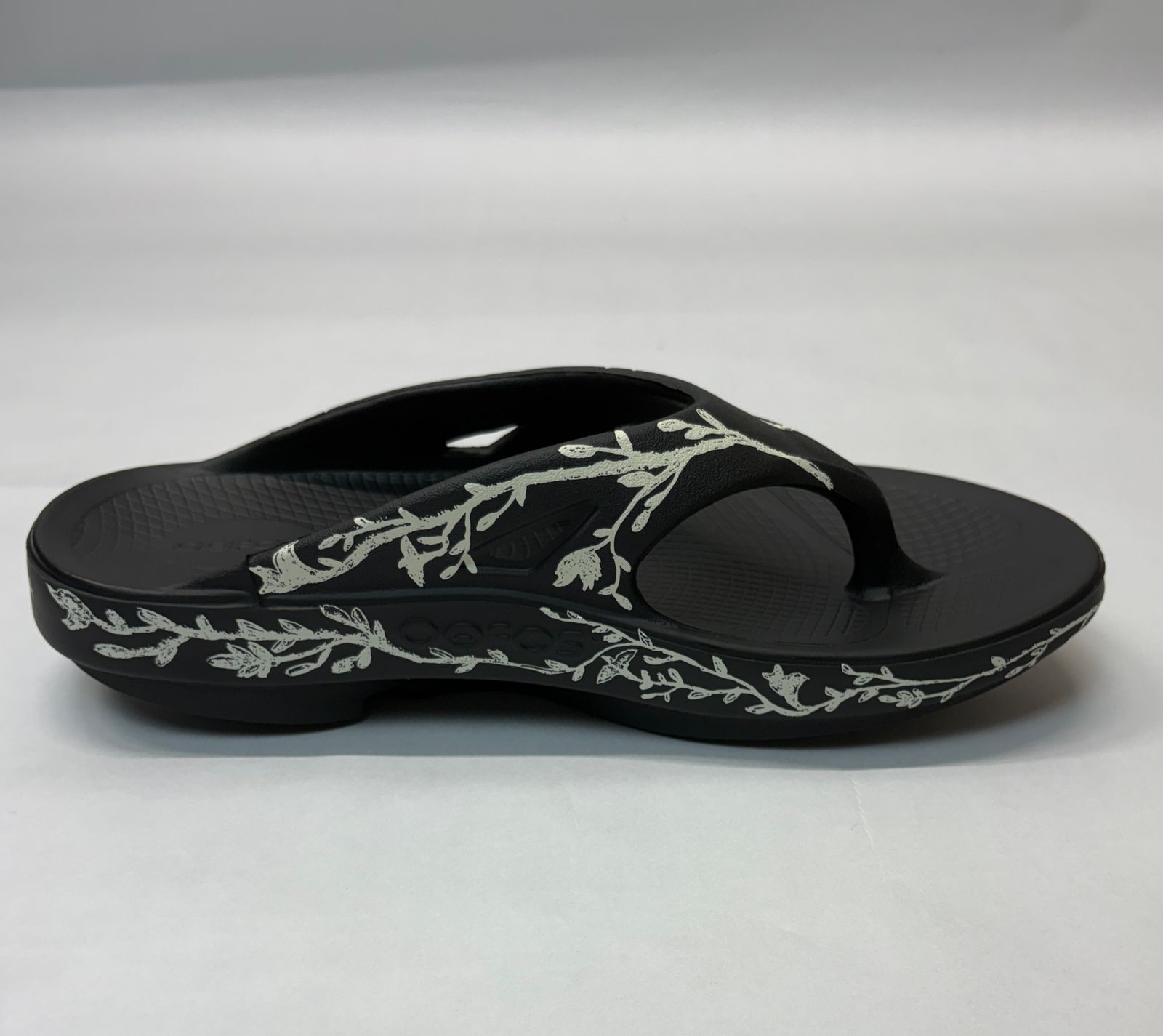 【27SS】サンダルズ アズ ウィッスル ウィズ ウーフォス / SANDALS AS WHISTLE WITH OOFAS (ISSUE#10) / ブラック