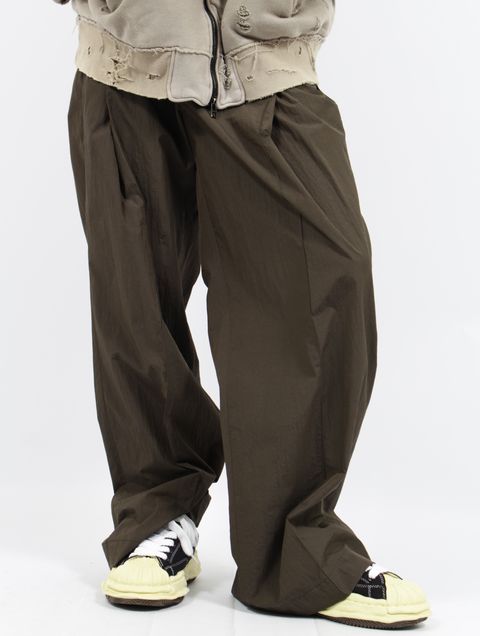 【25SS】ワッシャーナイロン ピンタック イージー トラウザーズ / WASHER NYLON  PINTUCK EASY TROUSERS .13 / バッファローブラウン