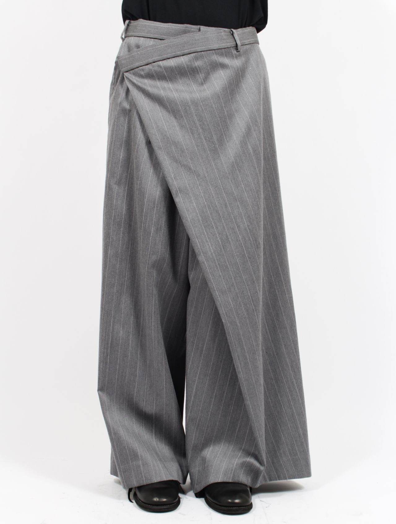 【26SS】ストライプ ラップ パンツ / WRAP PANTS / グレー