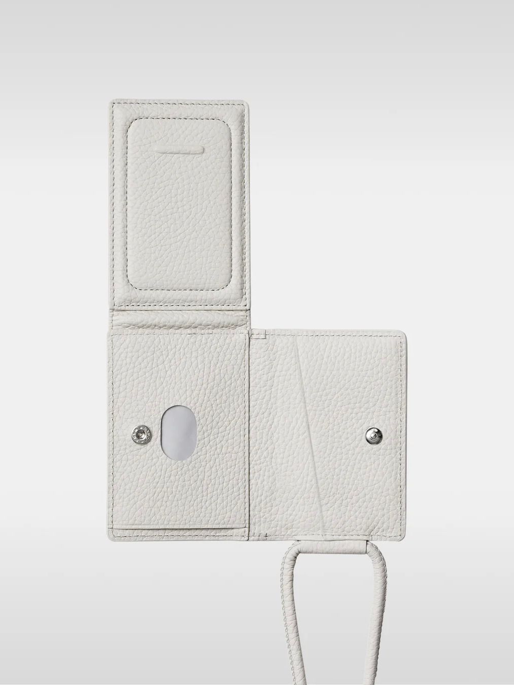 レザーストラップ付アイフォンアクセサリー ウォレット / STRAPPED ACCESSORY WALLET / マシュマロ