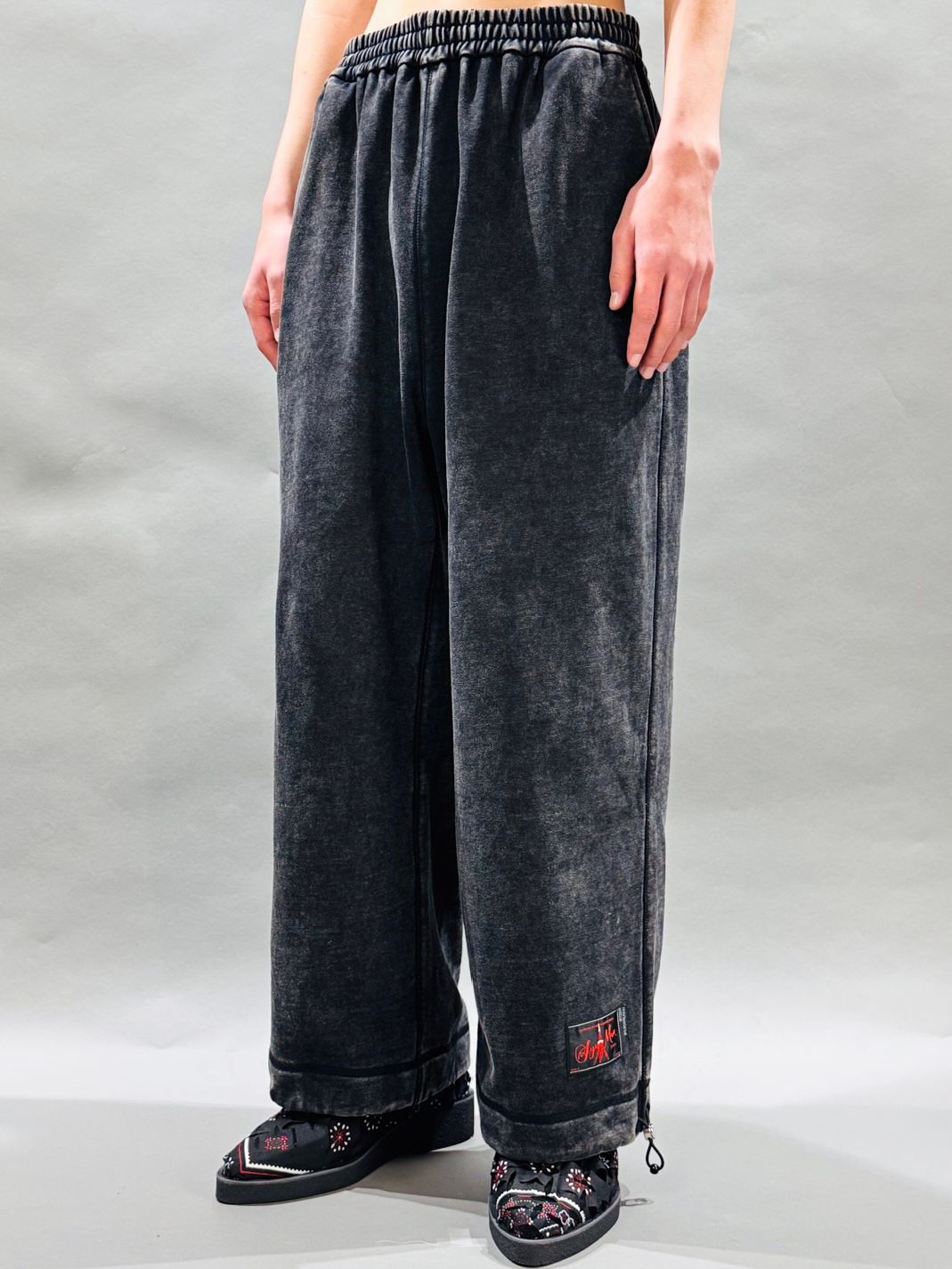 【25AW】ベーシック アシッド スウェット パンツ / BASIC ACID SWEAT PANTS / ブラック