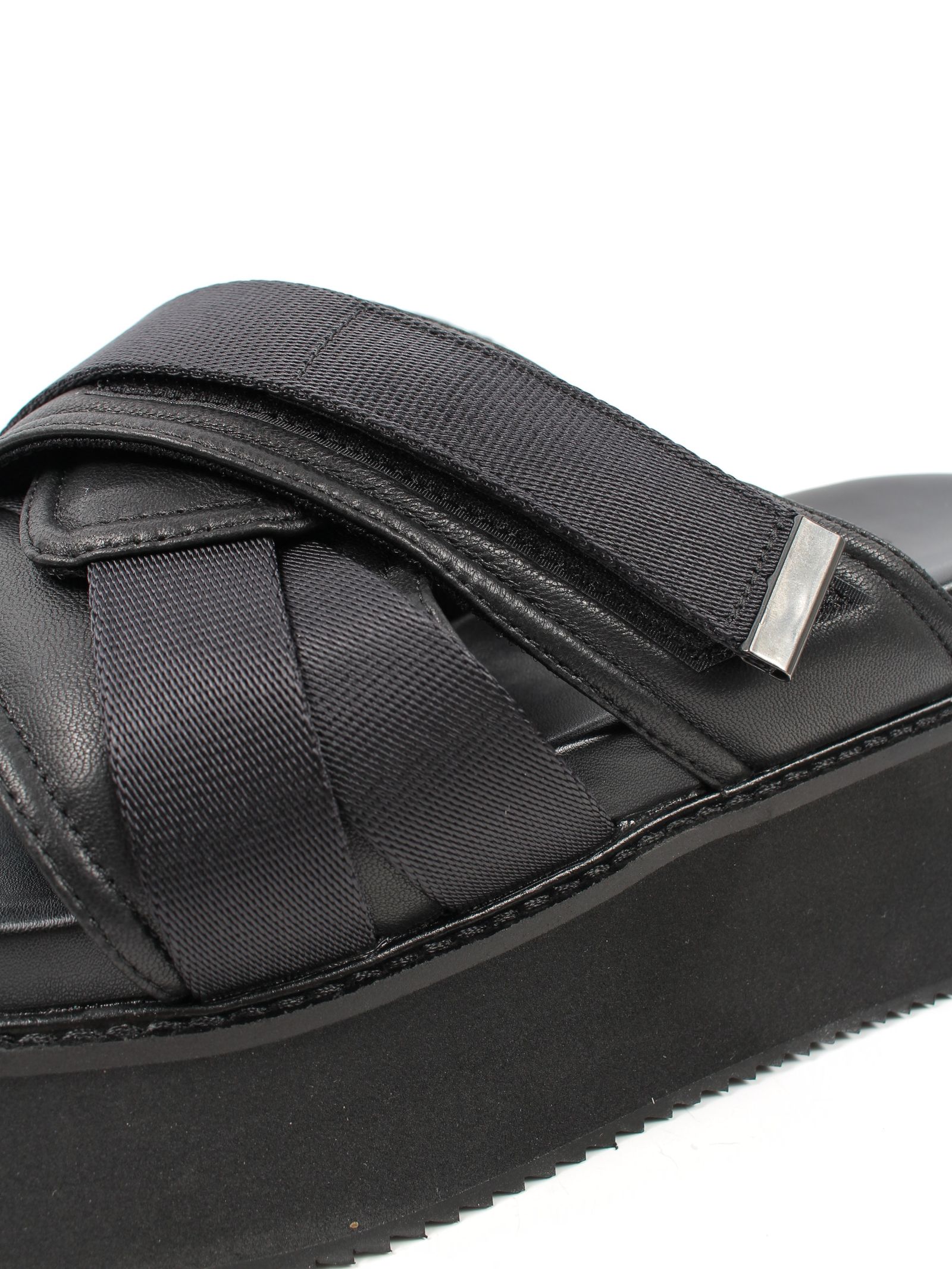【24AW】ベルクロ レザー  ヒール サンダル / COATED GOAT SUEDE / ブラック