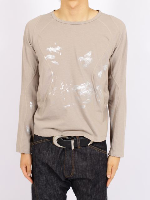 【26AW】フォイル プリント スプラッター ロング スリーブ Tシャツ 銀箔 長袖 カットソー / FOIL PAINT SPLATTER LONG SLEEVE T-SHIRT / CLAY(ベージュ)