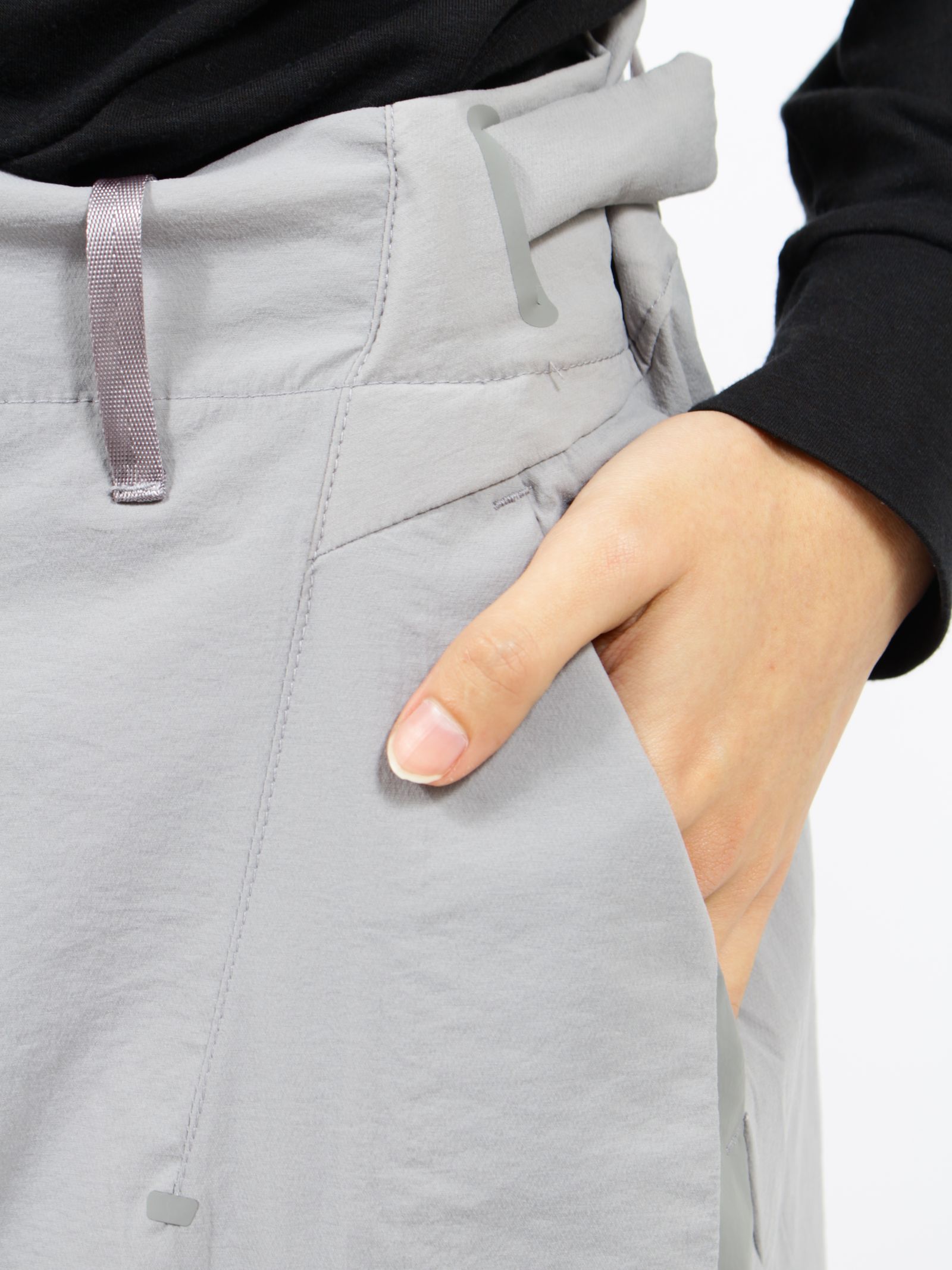 【26SS】ウェーブ テーパード パンツ / WEAVE TAPED PANTS / グレー