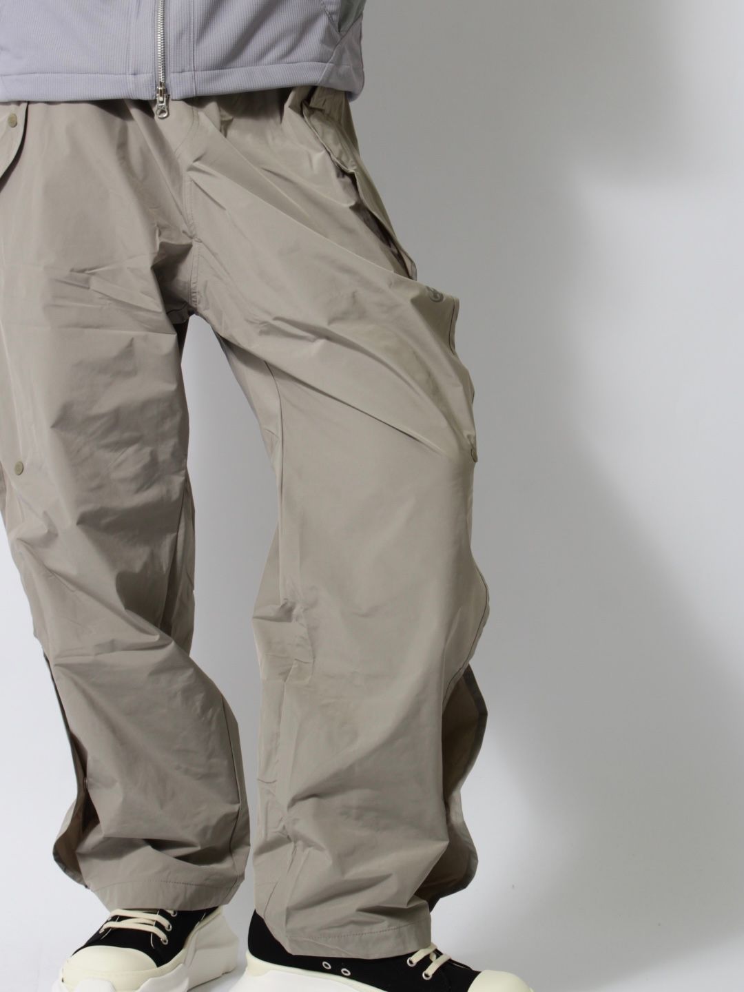 SAN SAN GEAR - 【25SS】ウェーブ ナイロン パンツ / WAVE PANTS