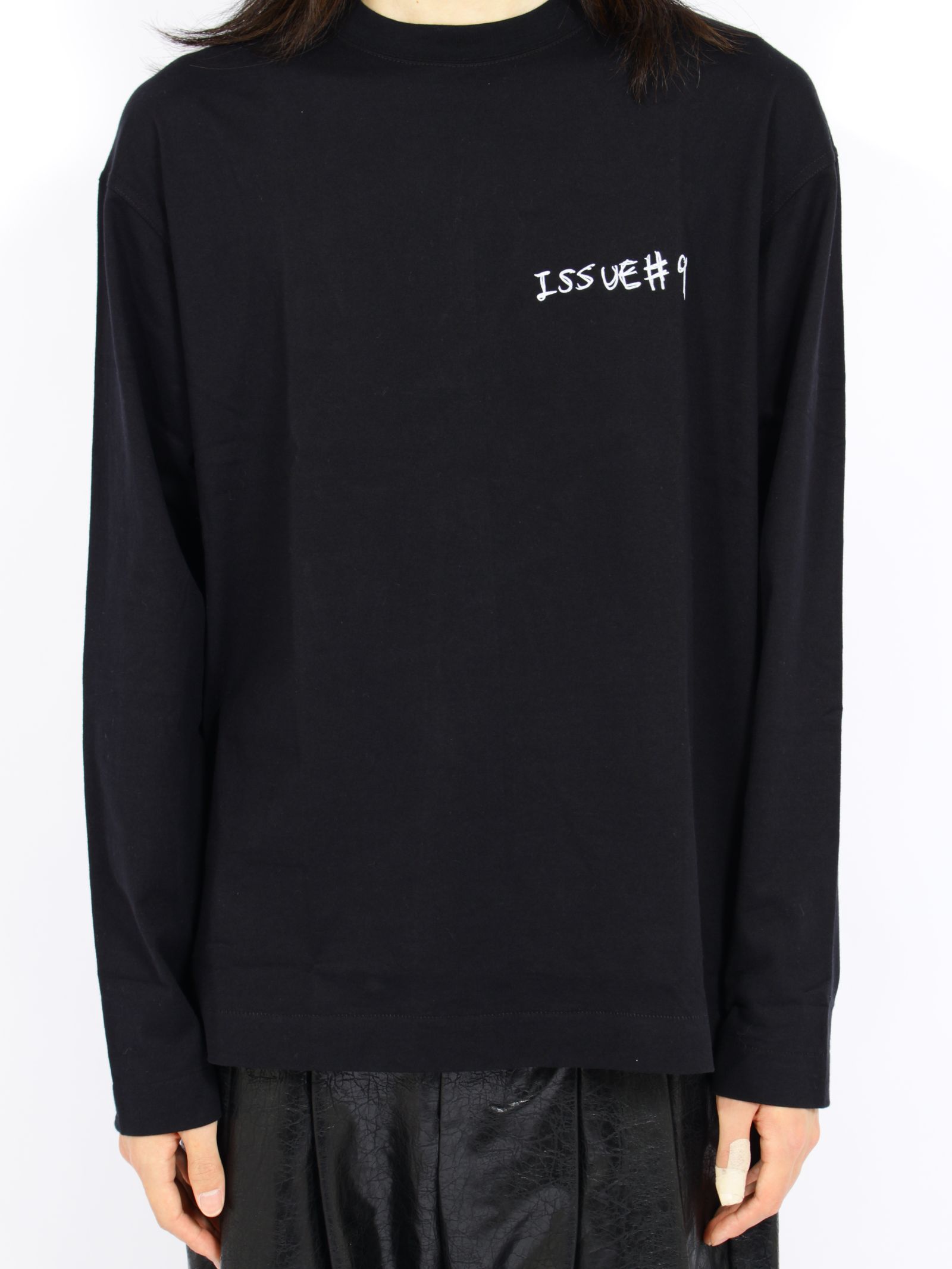 【26AW】シーズン テーマ ロングスリーブ Tシャツ / ISSUE#9(L/S TEE) / ブラック