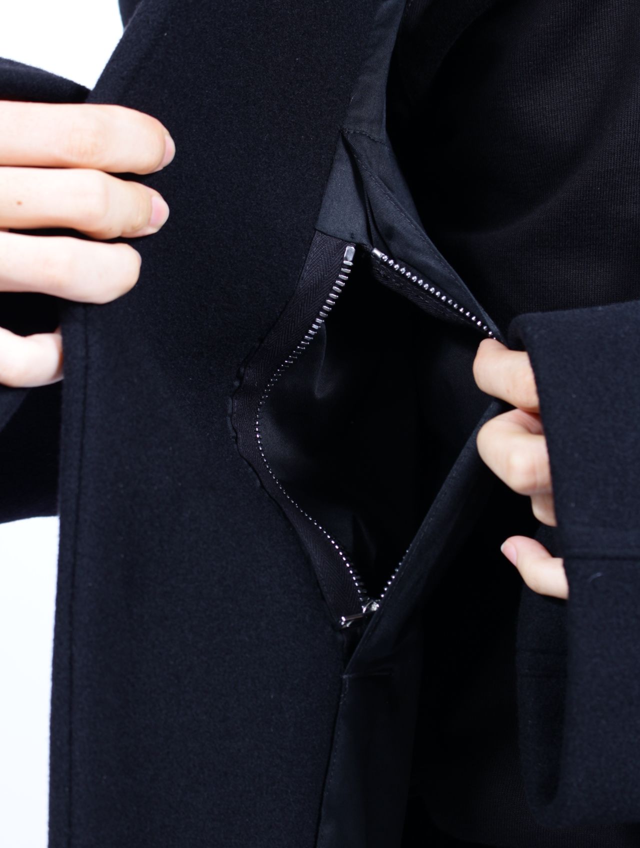 【25AW】ドラキュラカラー コート / DRACUCOLLAR COAT / ブラック