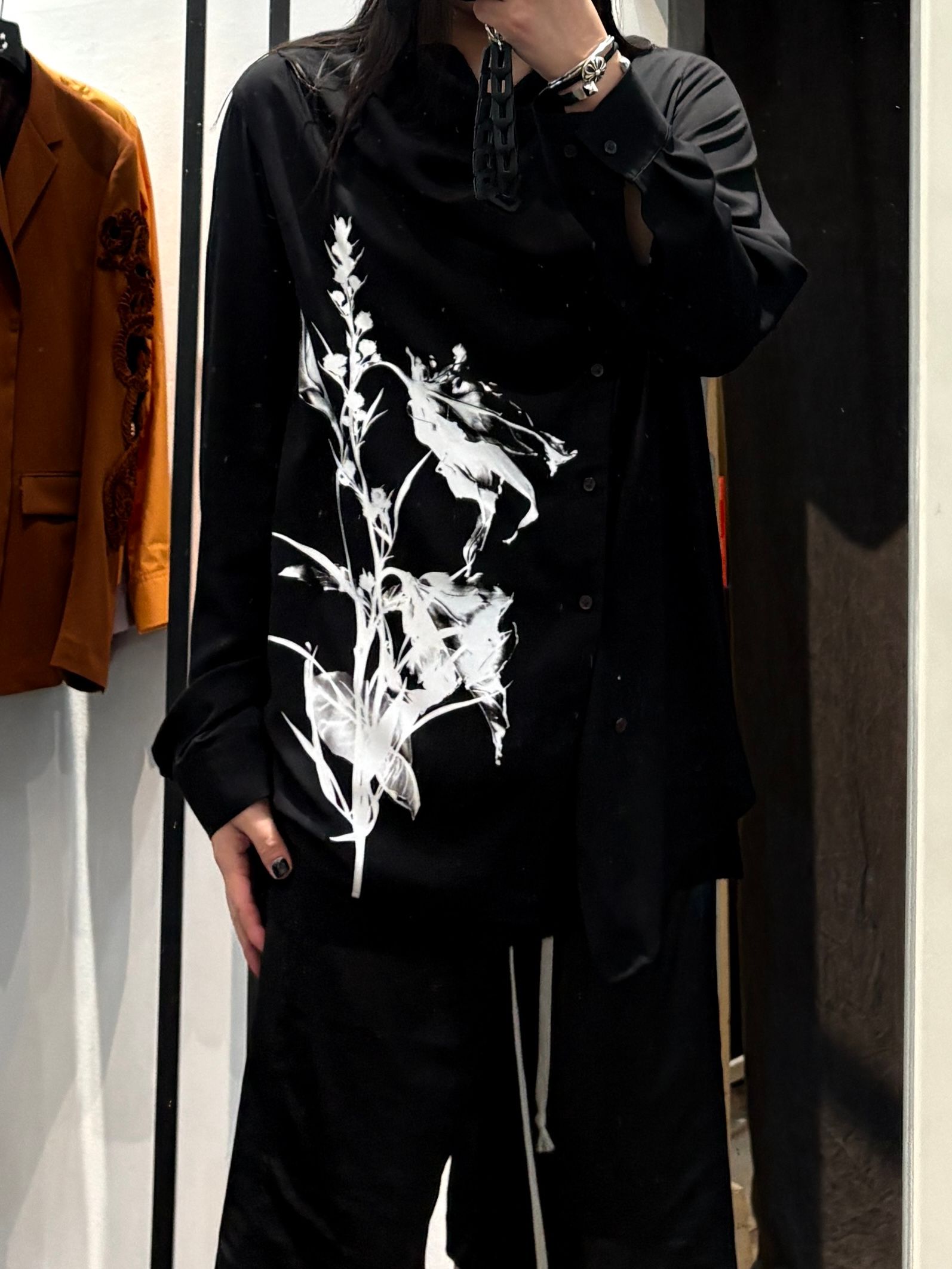 【27SS】ドレープド デザイン シャツ 花柄 長袖シャツ / DRAPED DESIGN SHIRT / ブラック