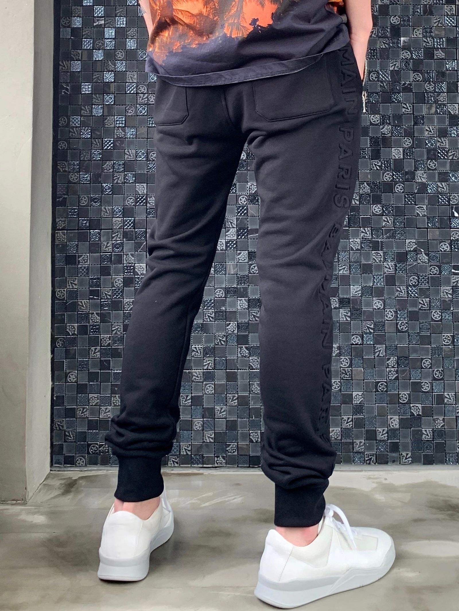 エンボスロゴ リブスウェットパンツ PANTS SWEAT SIDE EMBOSS LOGO / ブラック