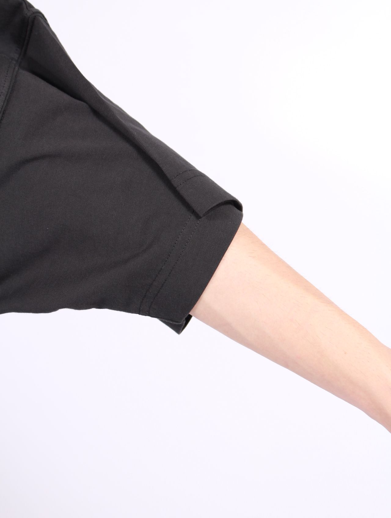 【25AW】定番 バック カーブロゴ オーバー 半袖 Tシャツ / BACK CURVED LOGO OVER TEE / ブラック×ホワイト