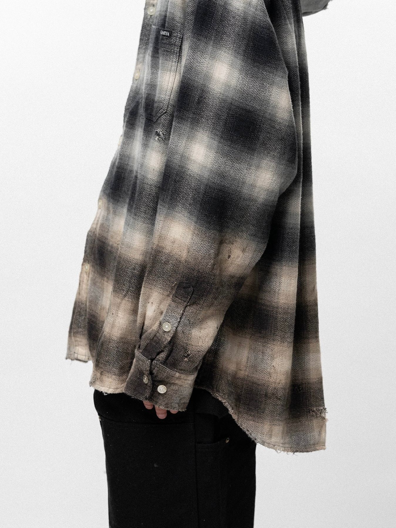 【26SS】ディストレスド フーディッド チェック シャツ / DISTRESSED HOODED CHECKED SHIRT / ブラック