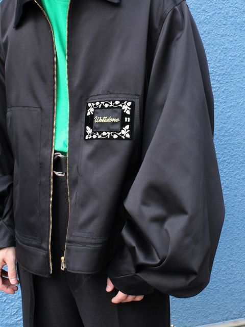 ワントーンコーデに鮮やかな”Palm Angels"グリーンTeeがアクセントなストリートコーデ