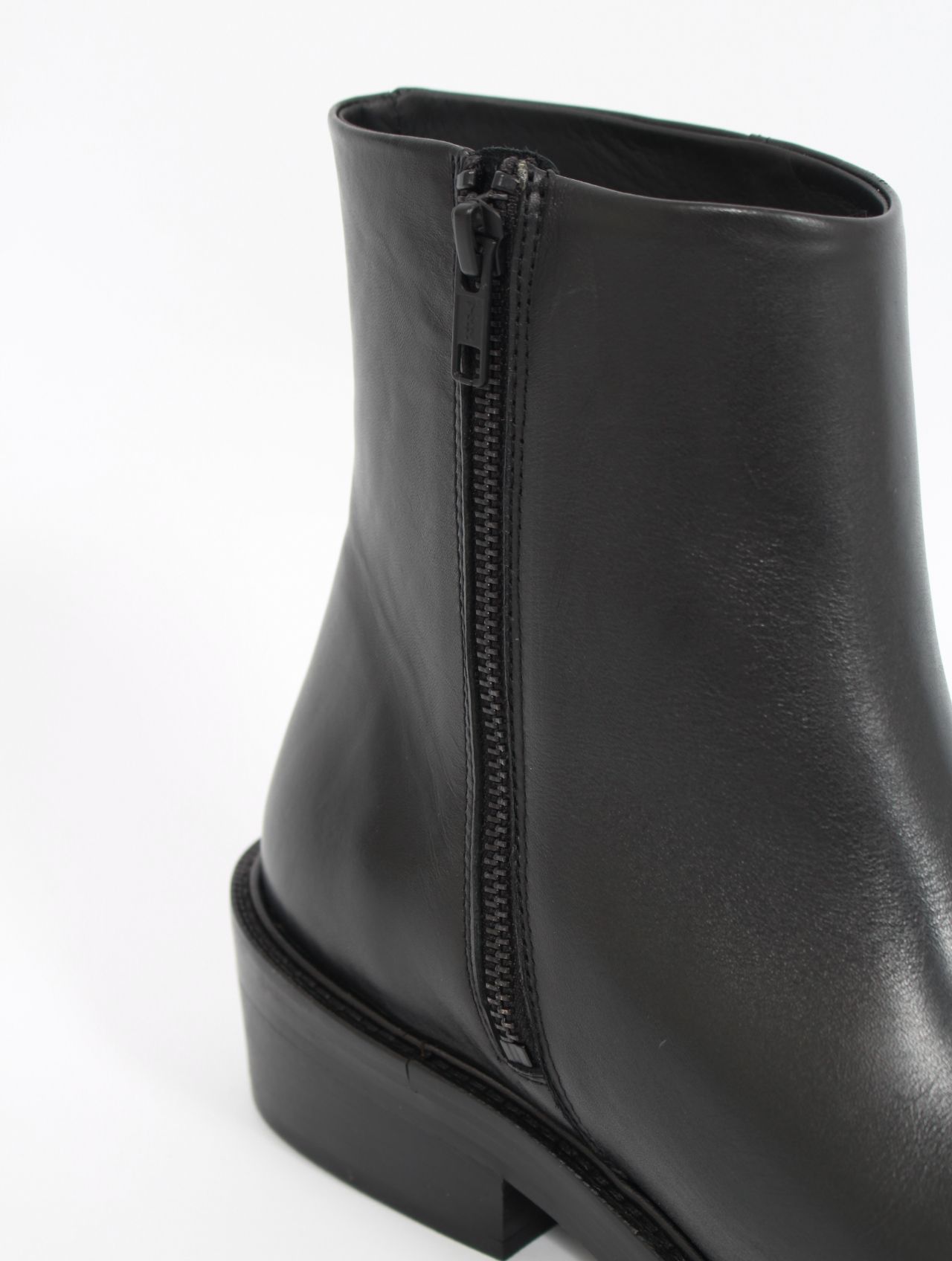 【25AW】定番 レラト レザー ブーツ シューズ / LERATO BOOT / ブラック