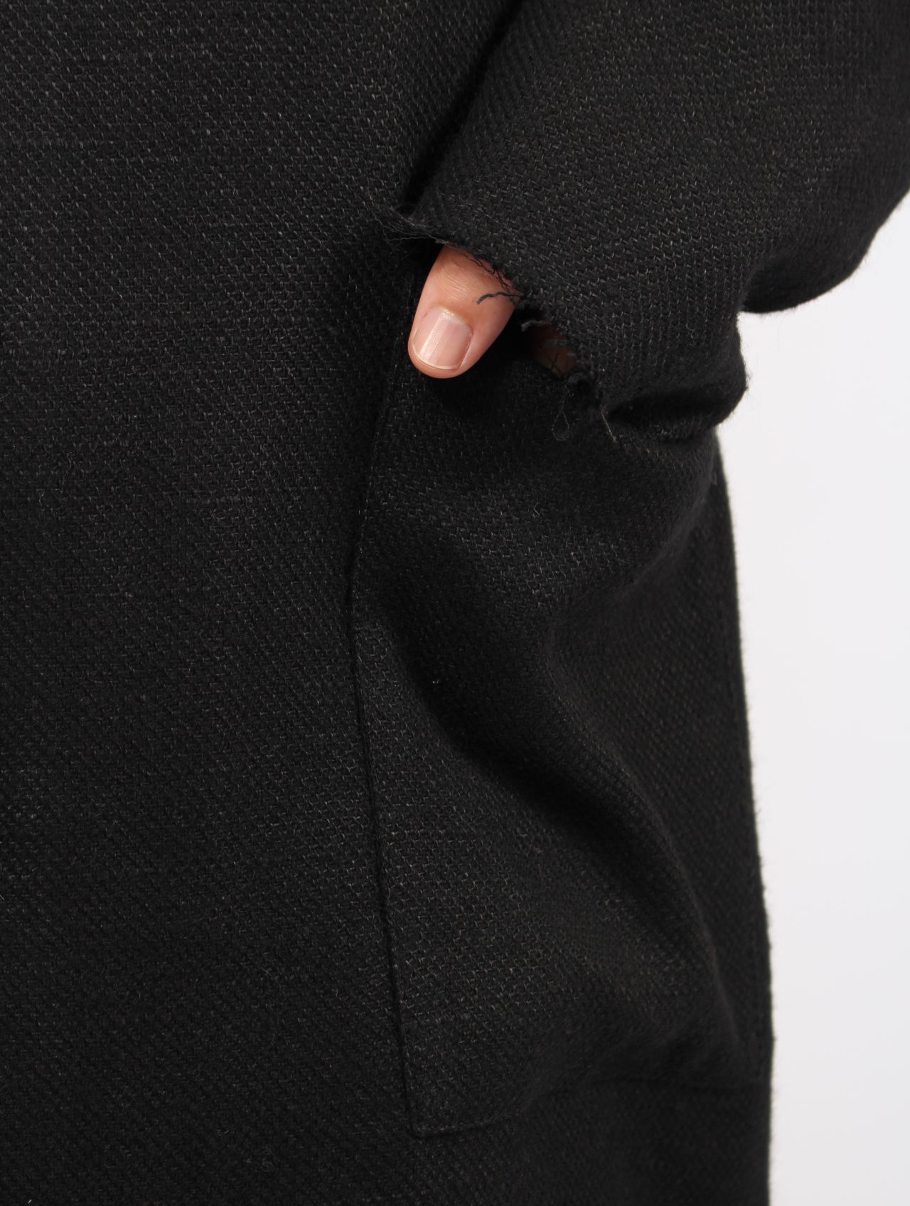 【25AW】ユニセックス ミッドフィット ラグラン フード コート 925 シルバー フック クローザー / UNISEX MID FIT RAGLAN HOOD COAT WITH 925 SILVER HOOK CLOSER / オフブラック