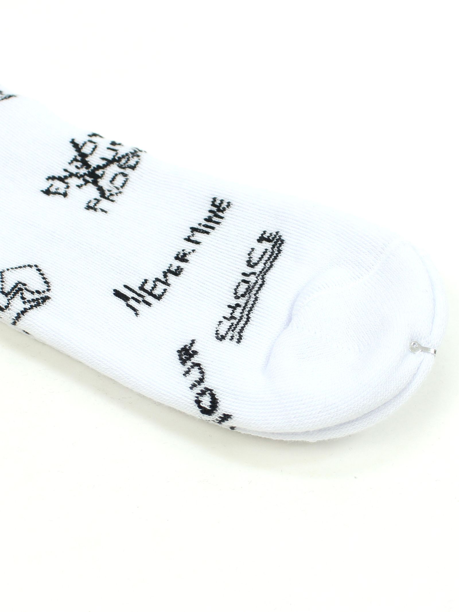 総柄ロゴ ソックス / MANIFESTO ALLOVER SOCKS / ホワイト × ブラック
