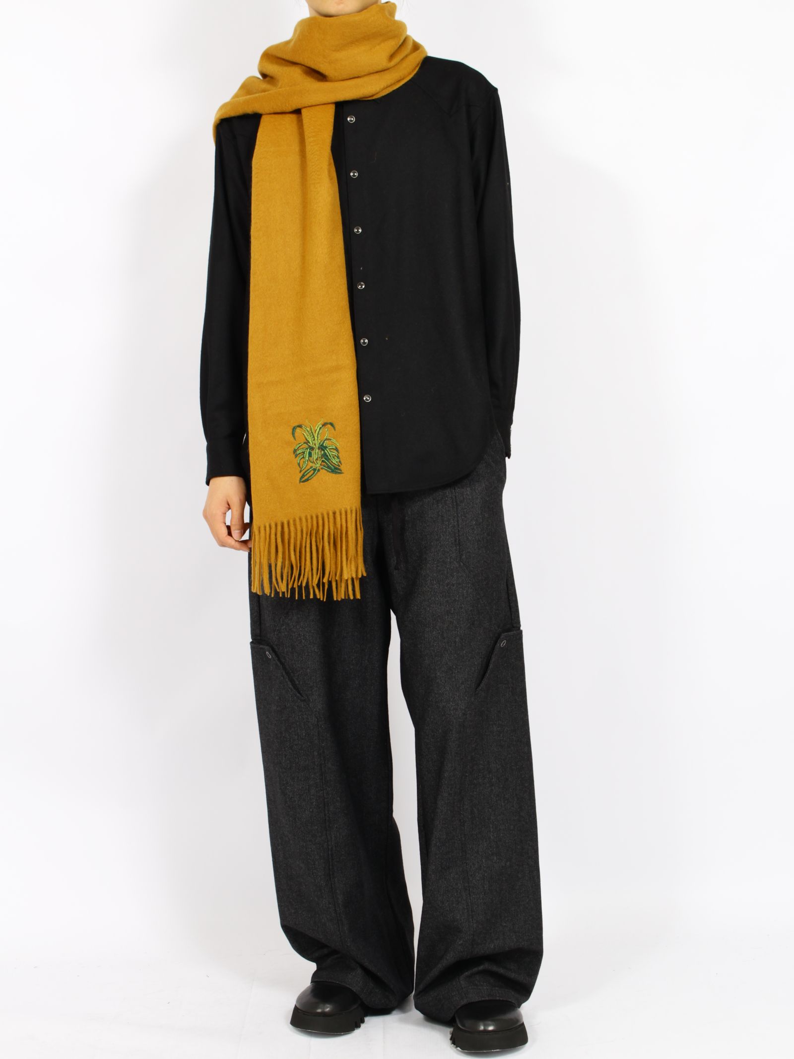 【26AW】 エンブロイダリー カシミヤ ケープ スカーフ マフラー / EMBROIDERY CASHMERE CAPE / ブラウン