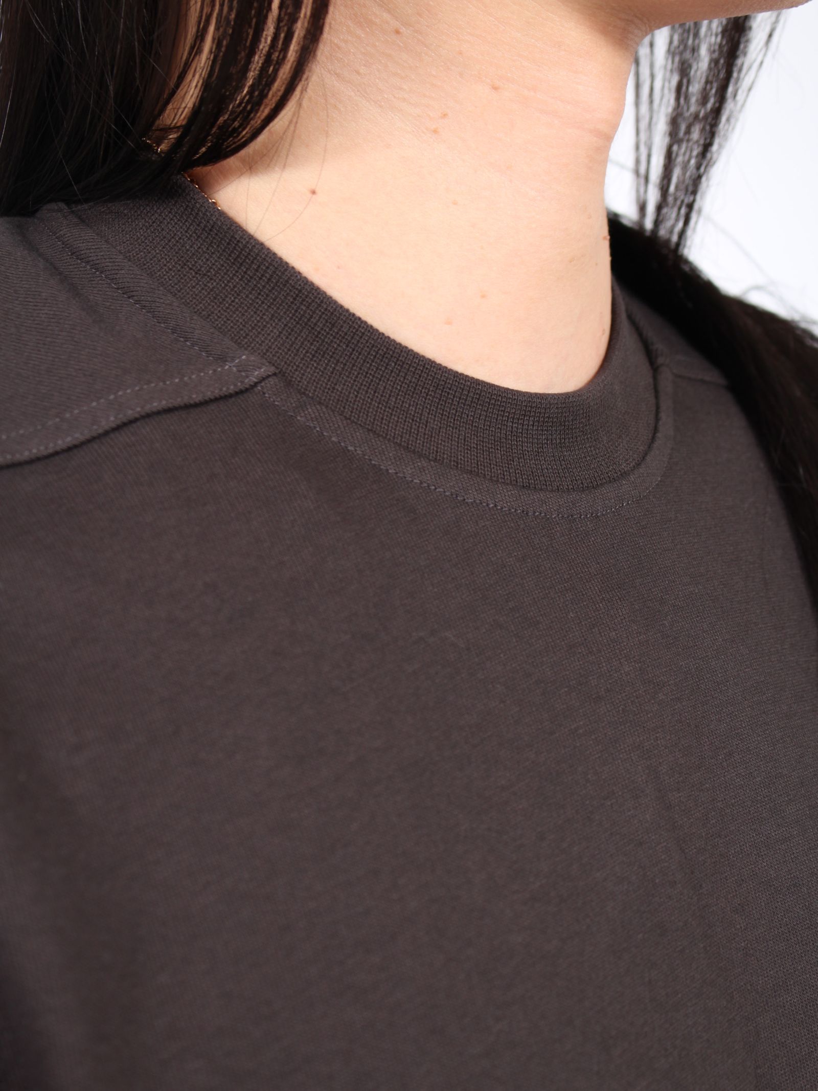 【24AW】クロップ クルーネック スウェット / CROPPED CREWNECK SWEAT / ダークダスト