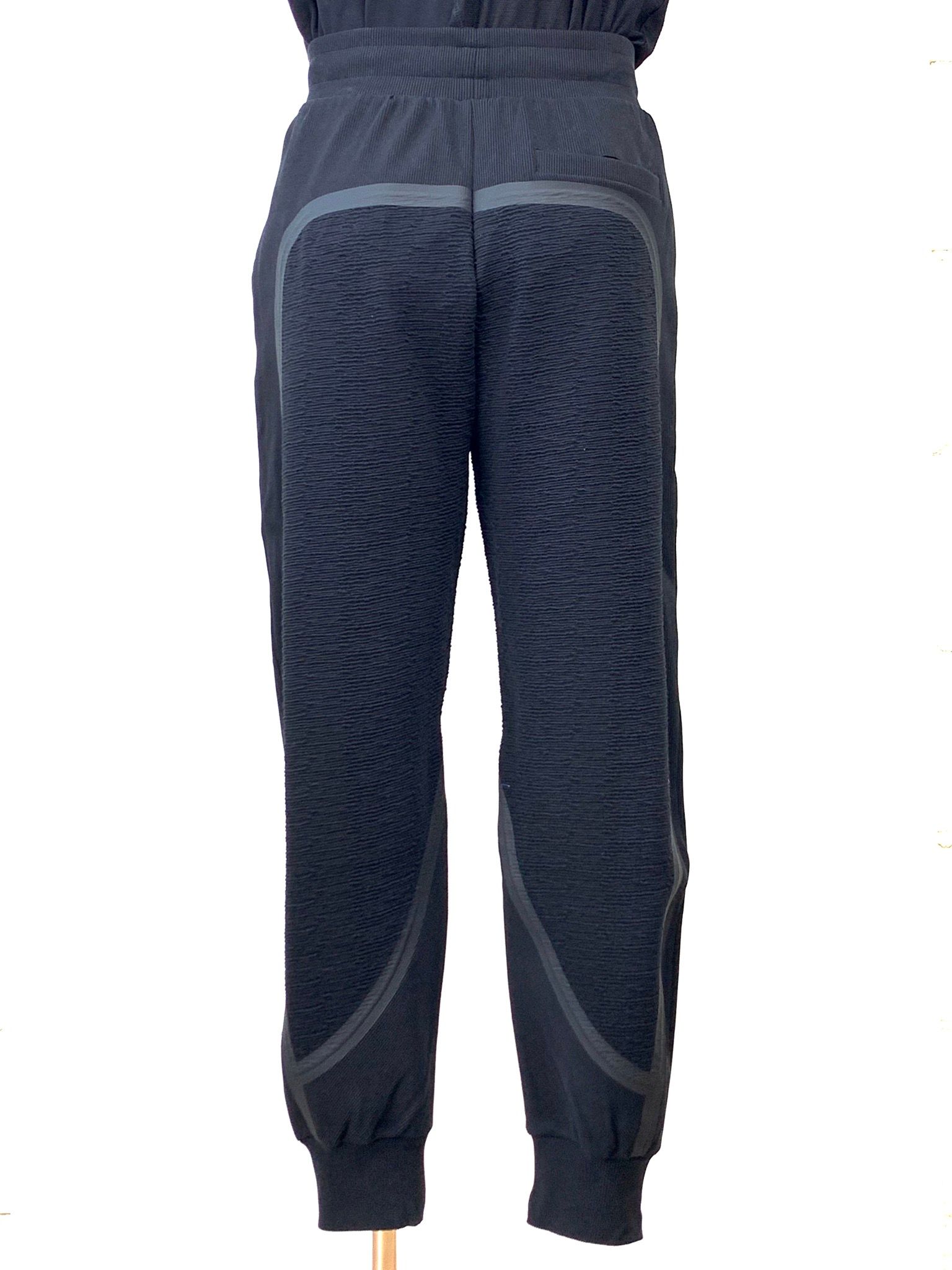 パネルロゴ ジャージー パンツ / TEXTURED JERSEY PANTS / ブラック × シルバー