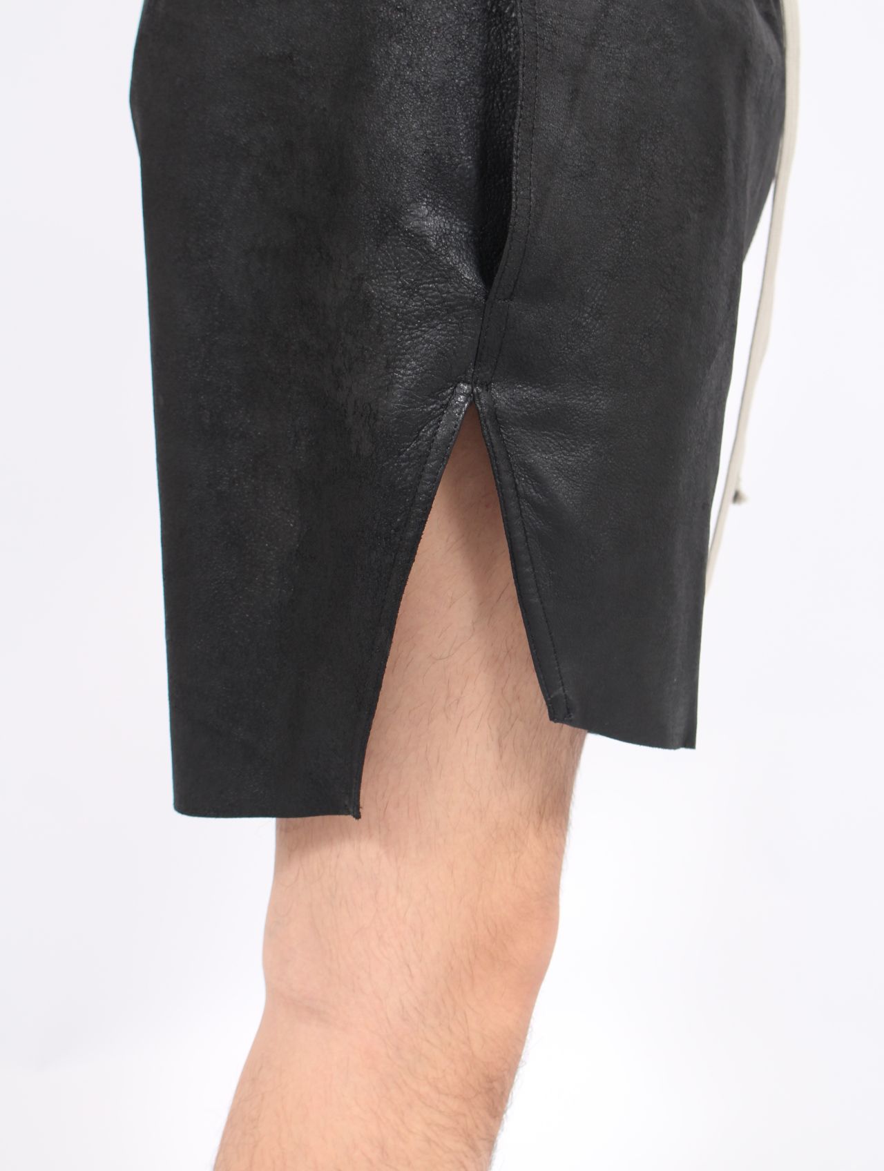RICK OWENS - 【25SS】ラムレザー ボクサー ショート パンツ