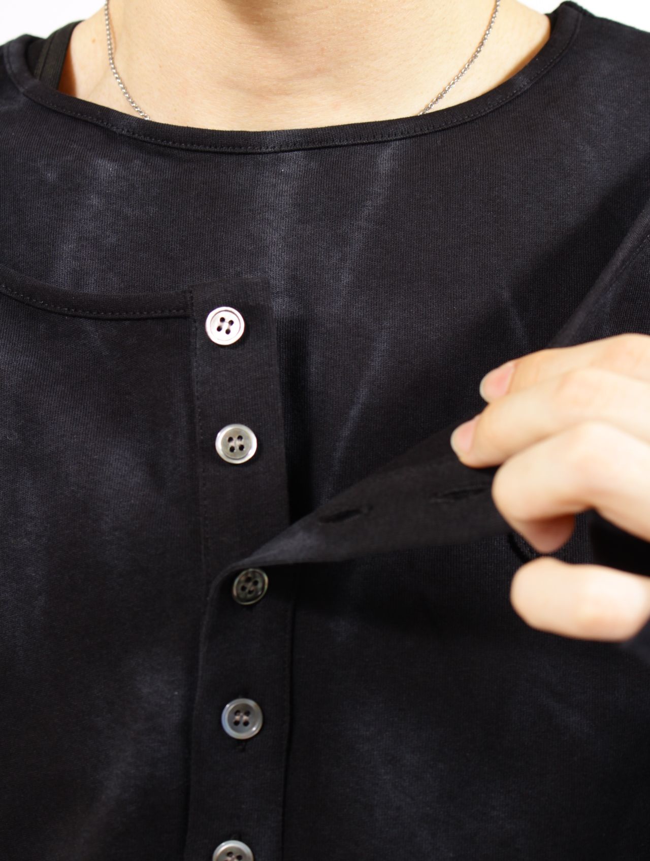 【26SS】 レイヤード ヘンリー ロング スリーブ カットソー / LAYERED HENLY LONG SLEEVES / ブラック