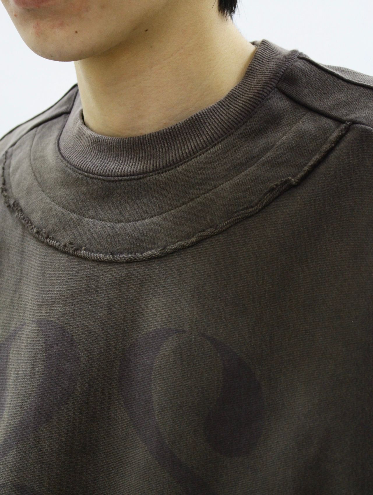 【25AW】25 スウェット トップス / 25 TOP / ブラウン