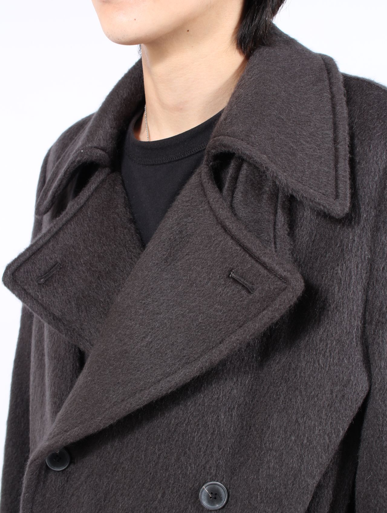 【25AW】 ダブル ブレステッド コート / DOUBLE BREASTED COAT / CHARCOAL(チャコール)