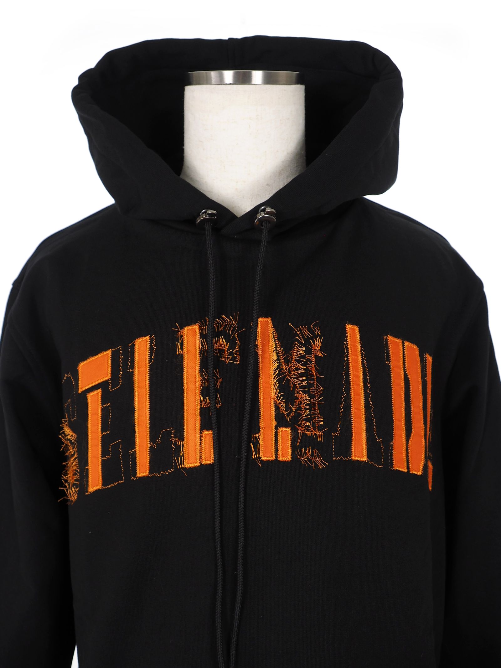 【20AW】刺繍柄 ダメージ加工 パーカー / BLACK  HOODIE  WITH  RIPPED  EMBROIDERY / ブラック × オレンジ