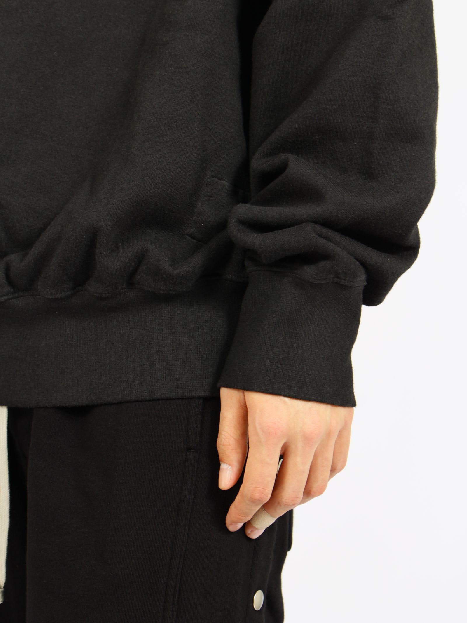 【26AW】 オーバーサイズド フーディー ペンタグラム パーカー / OVERSIZED HOODIE / フェード ブラック / シルバー
