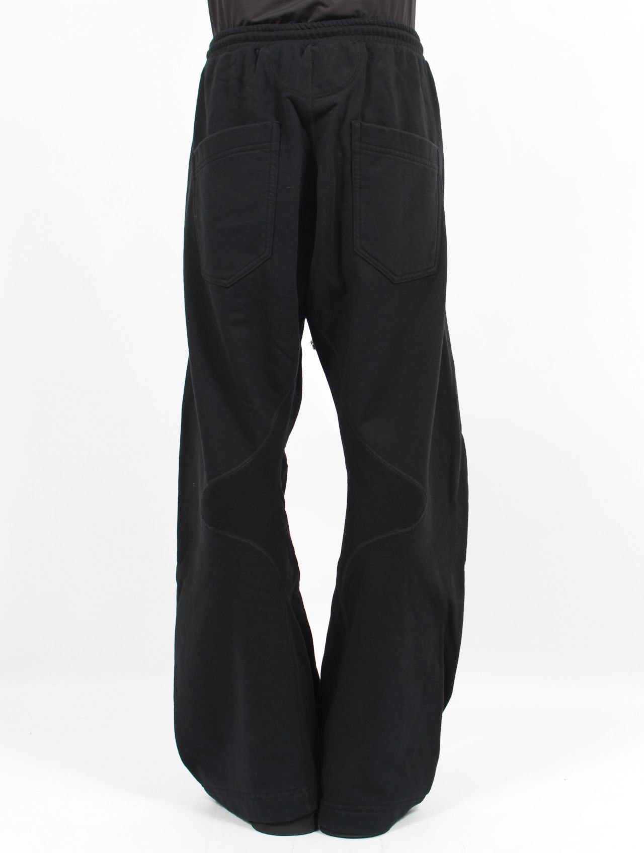 【25AW】 3D ツイステッド ラウンジ パンツ スウェット パンツ / 3D TWISTED LOUNGE PANTS / DARK NAVY(ダーク ネイビー)