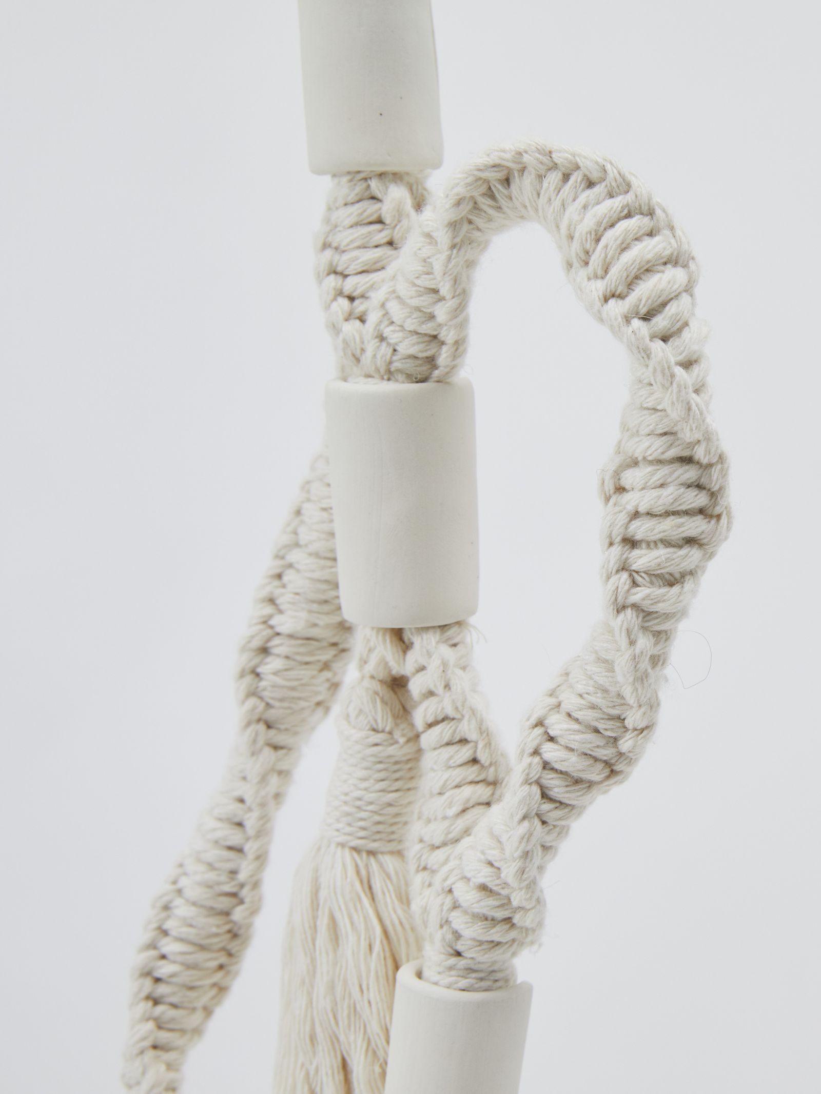 ”COA.”別注 壁掛け フラワーベース / KAKI-OSU:MACRAME FLOWER VASE / ホワイト