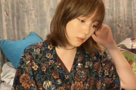 本田翼が着るMANE Flower Short Sleeve Shirt