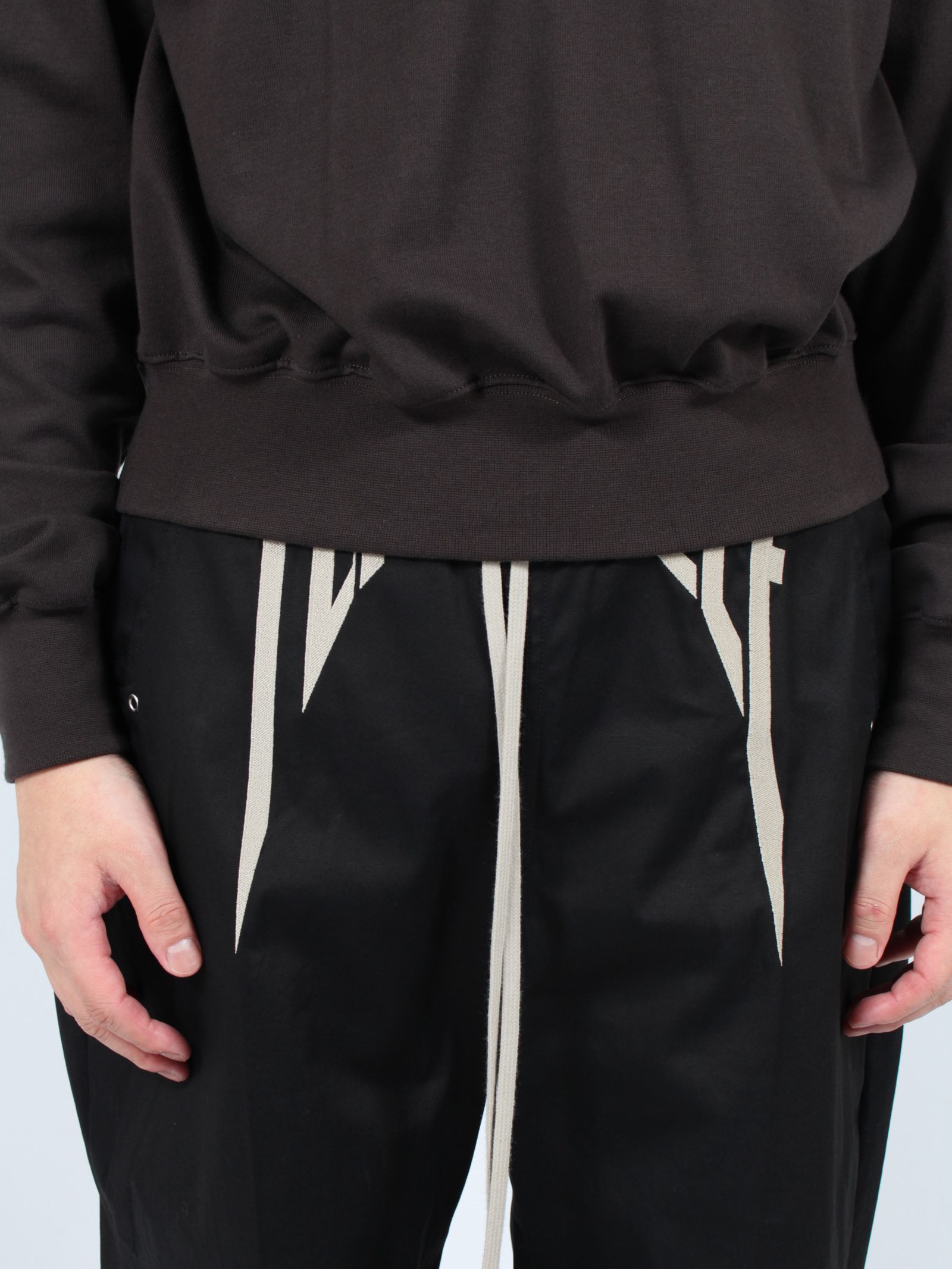 【24AW】クロップ クルーネック スウェット / CROPPED CREWNECK SWEAT / ダークダスト