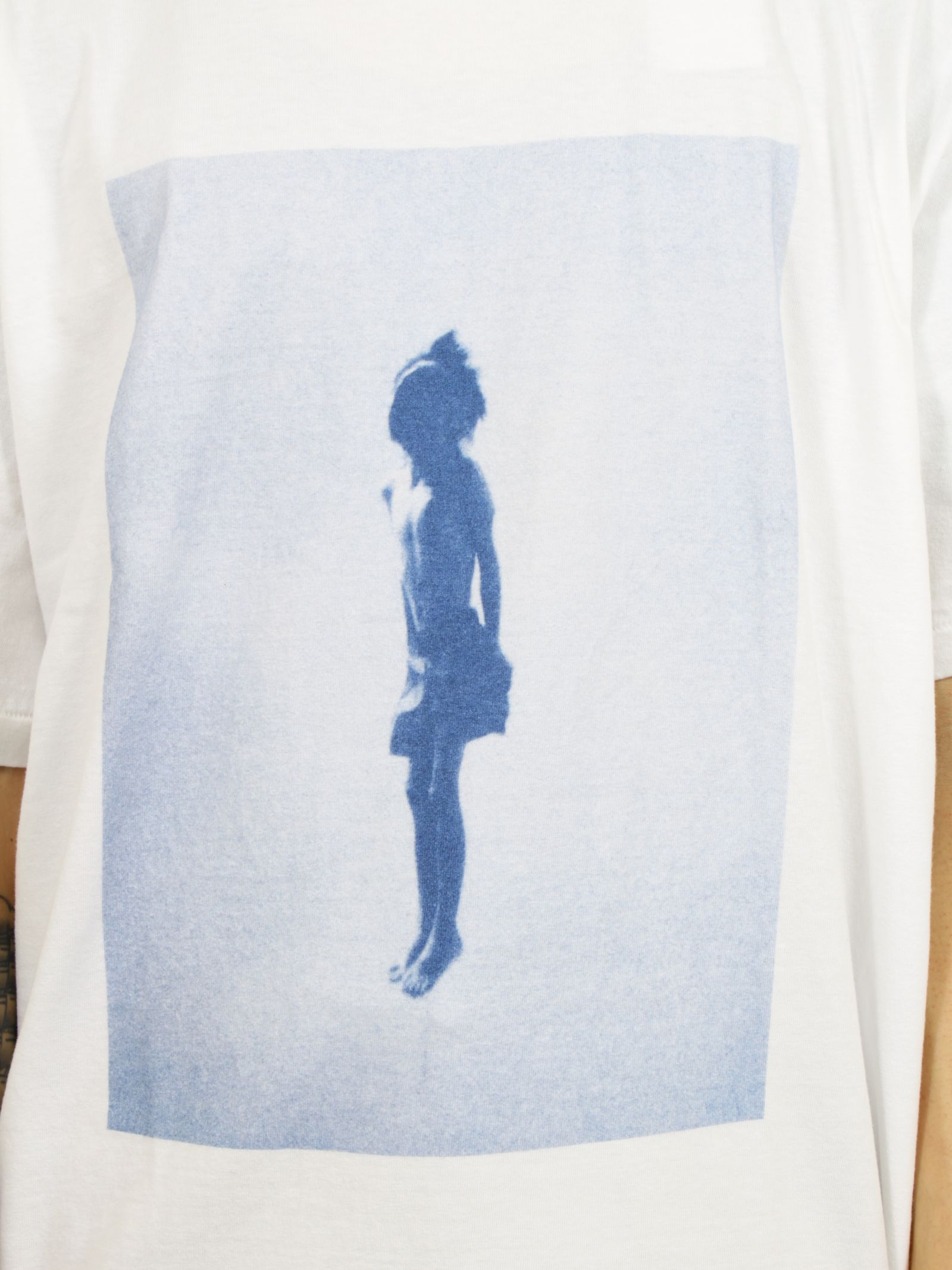 【26SS】ティム・バーバー フォトグラフ ボーイ Tシャツ オニータ / Tim Barber Photograph BOY T-SHIRT ONIETA / ホワイト