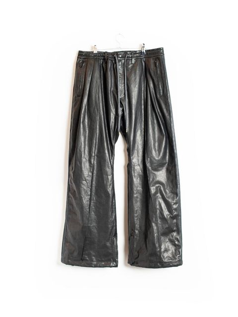 【25AW】ワイド トラック カウレザー パンツ / WIDE TRACK COW LEATHER PANTS / ブラック