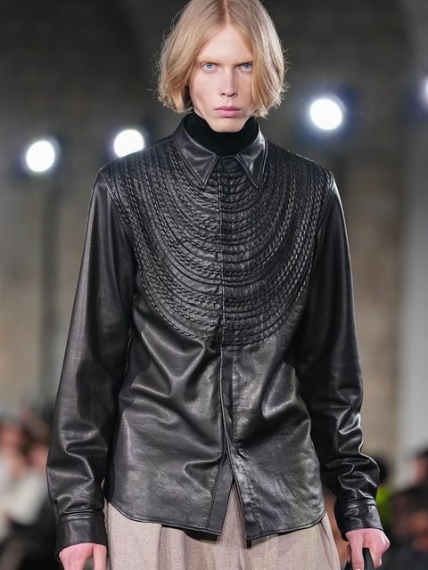 【26SS】和牛 刺繍 レザー シャツ /  regular shirt / ブラック