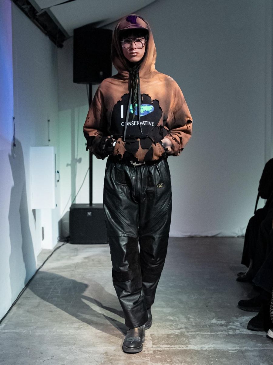 【26AW】ヒドゥン コンサバティブ フーディー ダメージ加工 2重 パーカー /  HIDDEN CONSERVATIVE HOODIE / ブラック
