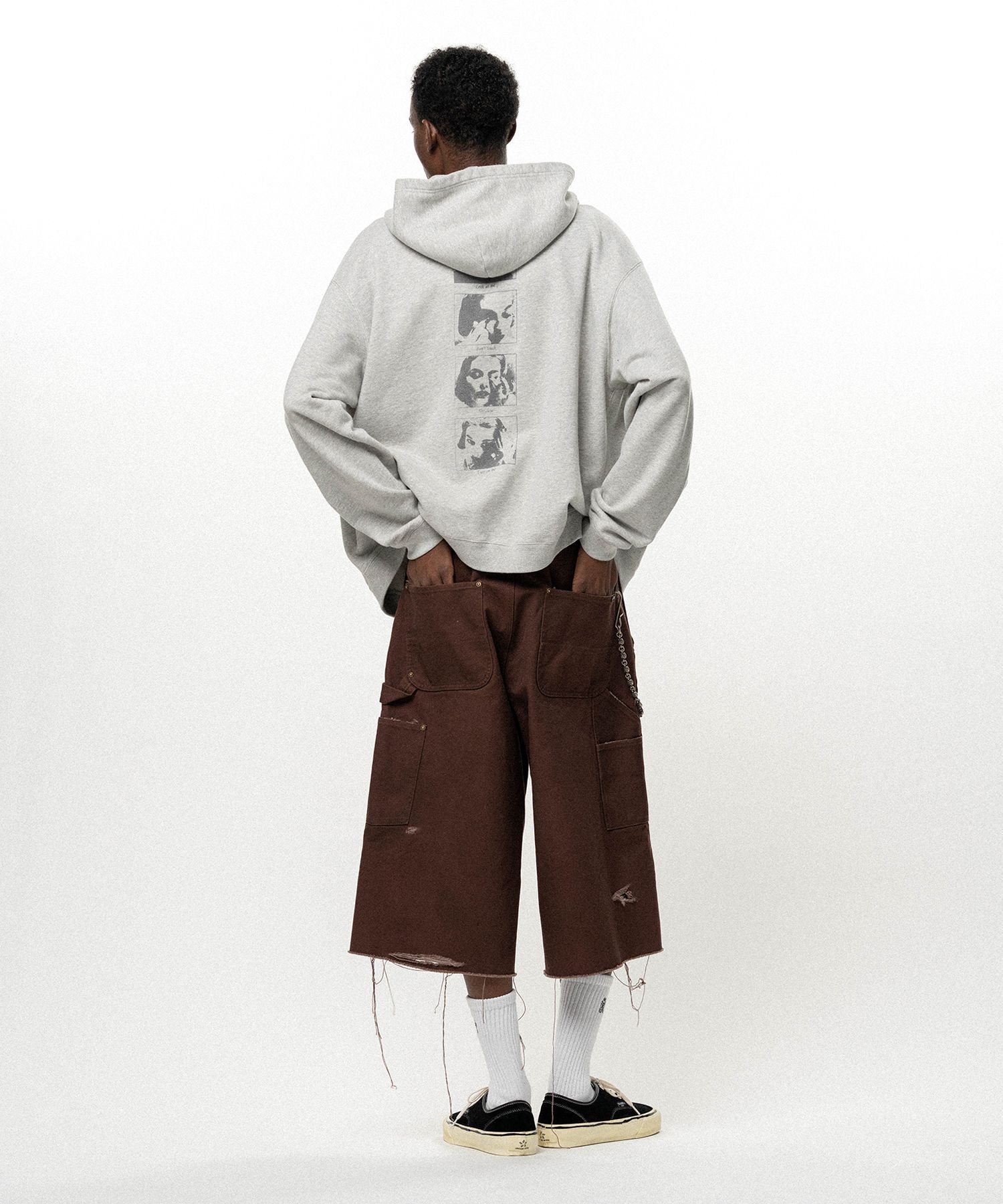 ディストーテッド・ガール・ジップアップ・フーディ / "DISTORTED Girl" Zip-up Hoodie / グレー