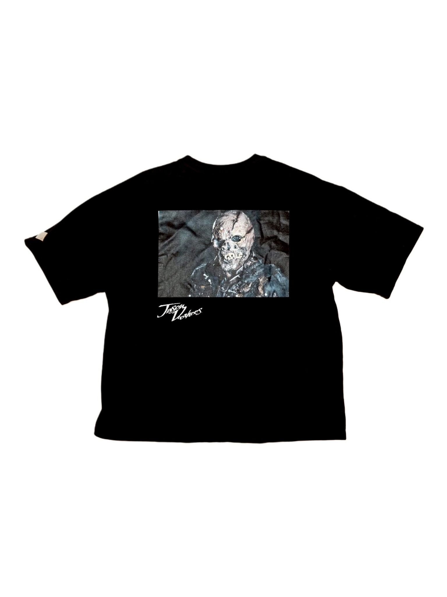【13日の金曜日コラボ】ムービー シーン Tシャツ / x FRIDAY THE 13TH MOVIE SCENE T-SHIRT / ブラック