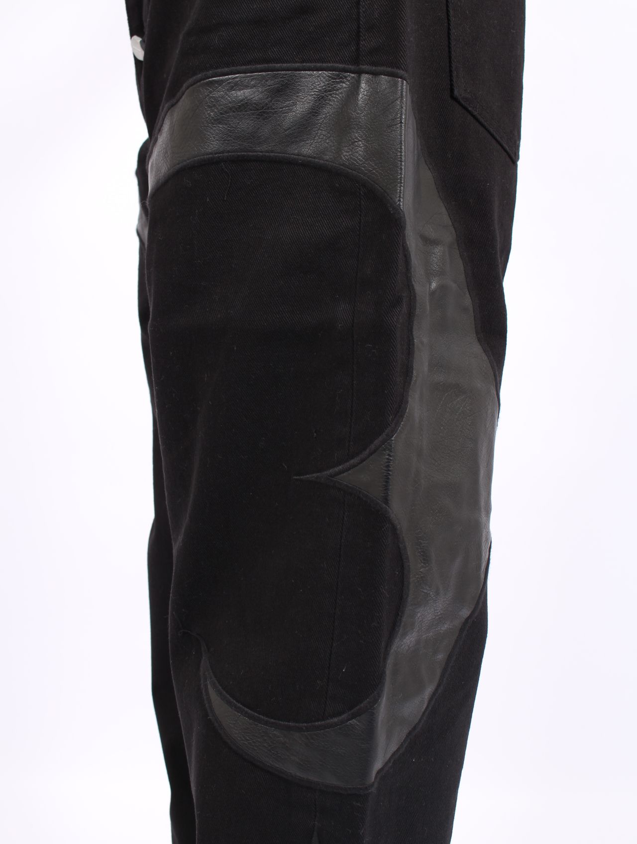 【25AW】TC レザー ウォッシング デニム パンツ / TC WASHING DENIM PANTS / オールブラック